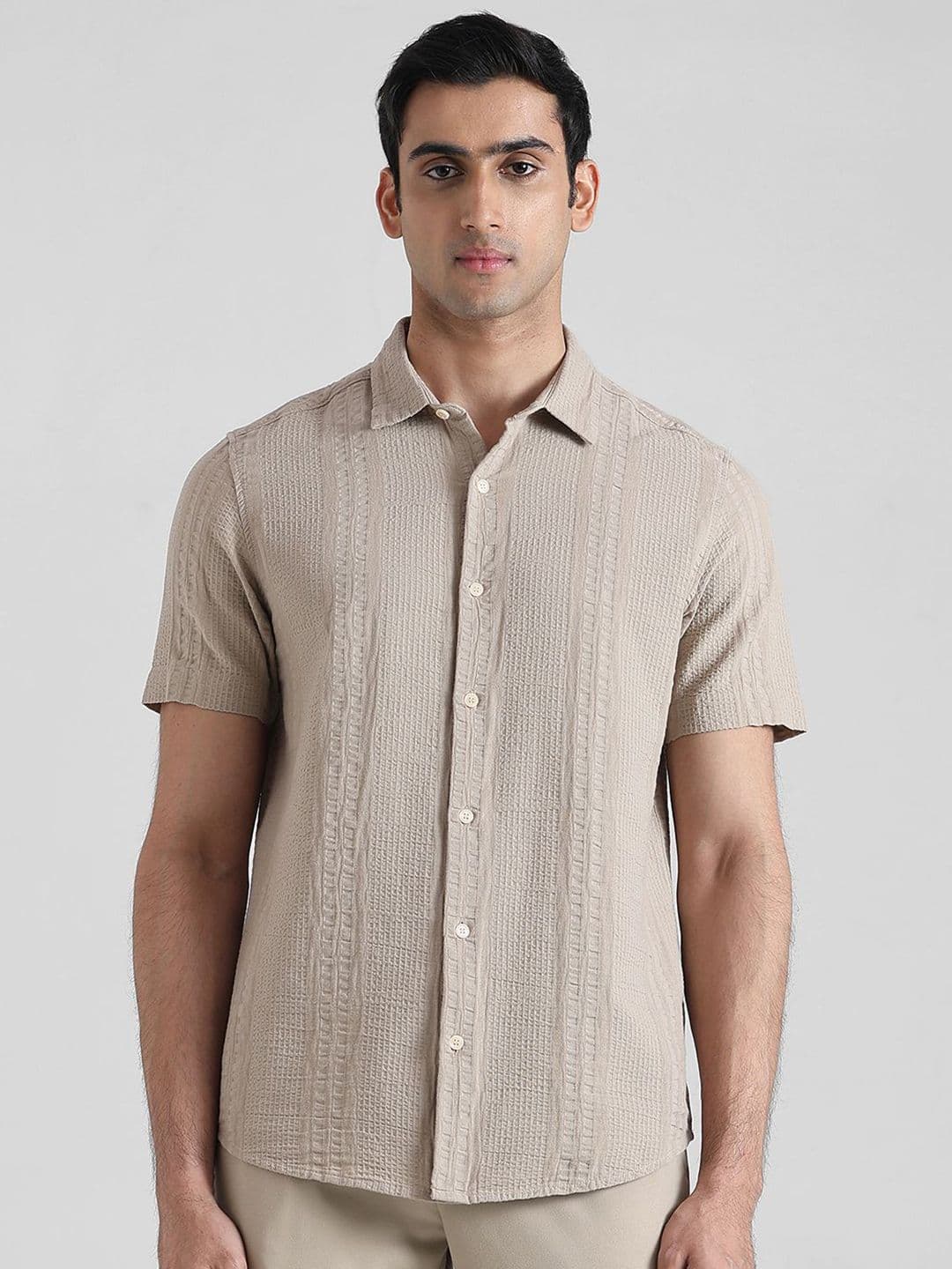 Mufti Men Textured Spread Collar Cotton Casual Shirt - view 1
