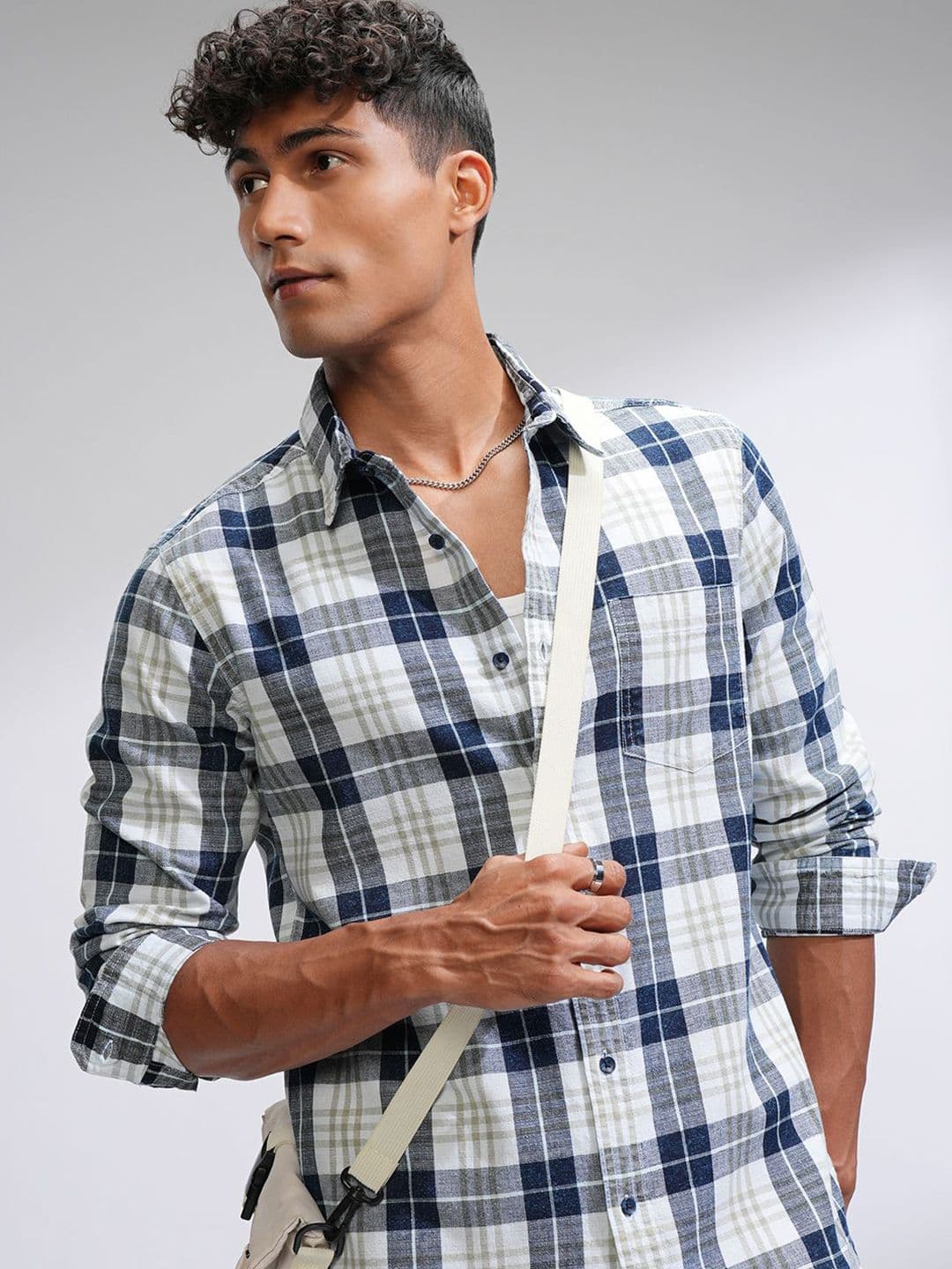 HIGHLANDER Men Comfort Slim Fit Spread Collar Tartan Checked Cotton Casual Shirt - view 1