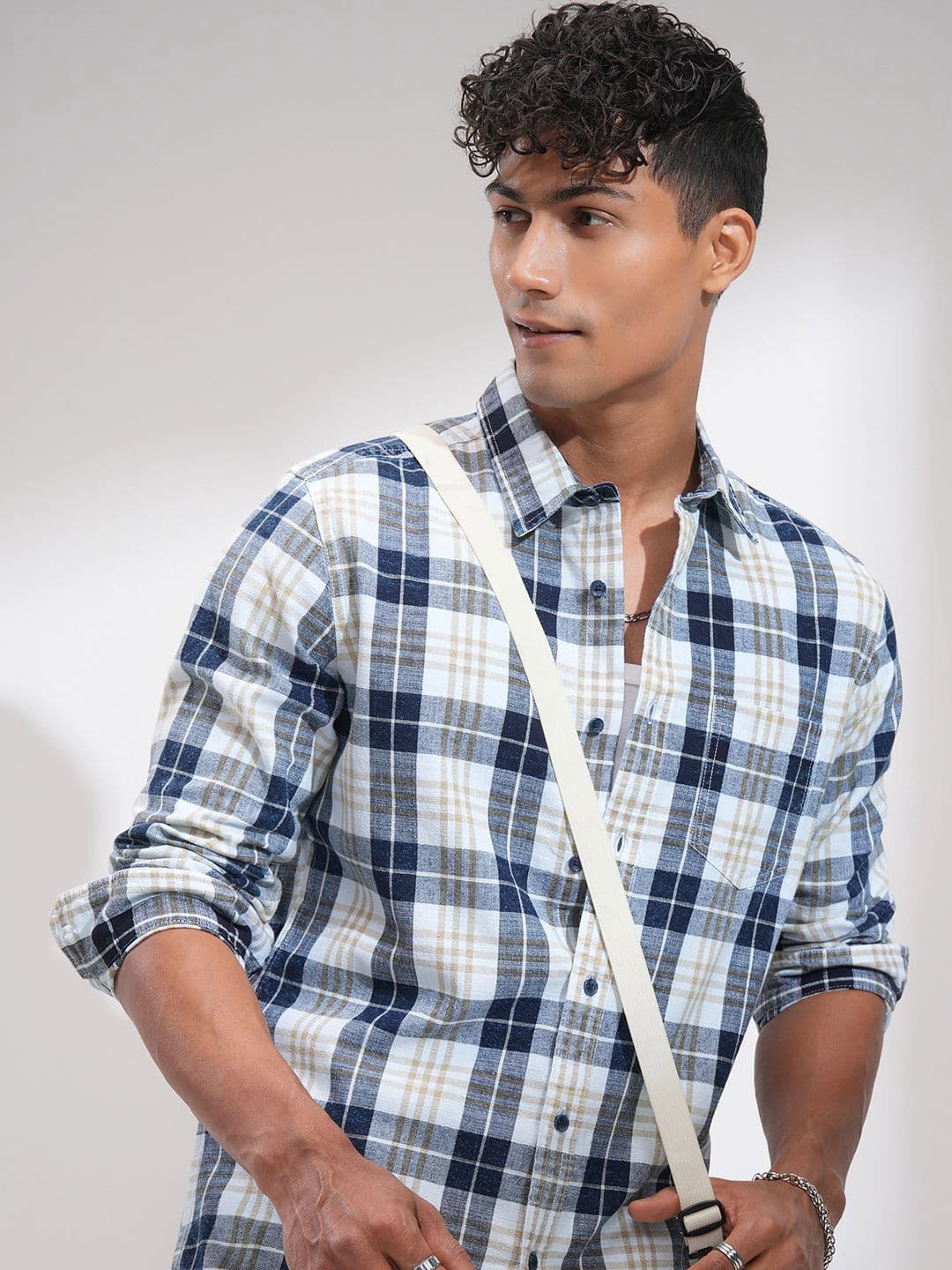 HIGHLANDER Men Comfort Slim Fit Spread Collar Tartan Checked Cotton Casual Shirt - view 1