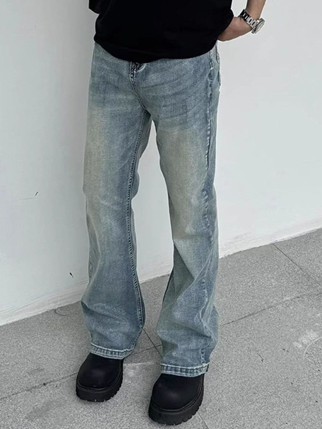 The Roadster Lifestyle Co Men Mid-Rise Jeans - view 1