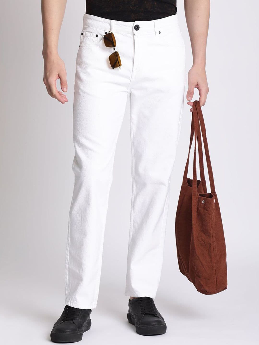 The Roadster Lifestyle Co. Men Straight Fit Jeans