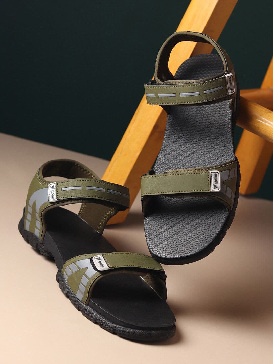 yoho Men Trailmark 003 Lightweight Breathable & Anti-Skid Footpharma Footbed Sports Sandal - view 1