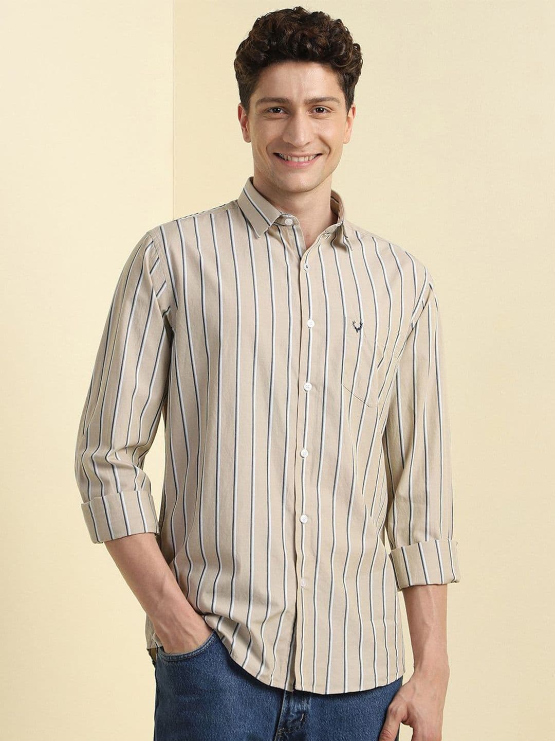 Allen Solly Men Slim Fit Opaque Striped Casual Shirt - view 1