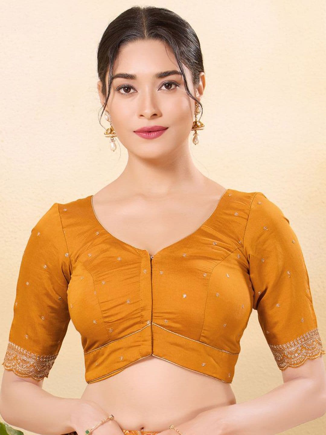 VAMAS - THE DESIGNER BLOUSES Women Sweetheart Neck Padded Readymade Saree Blouse - view 1