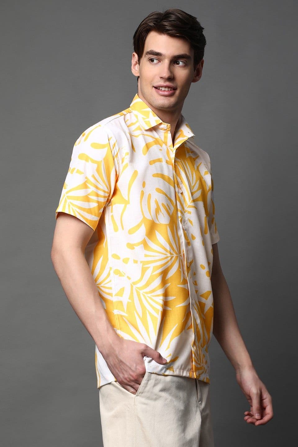 Mast & Harbour Men Relaxed Animal Printed Casual Shirt - view 1