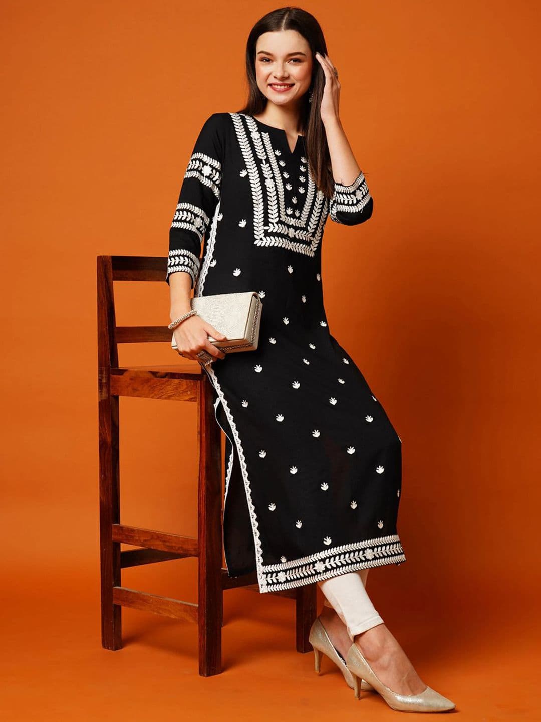 Anushansa Floral Embroidered Notch Neck Chikankari Straight Kurta - view 1