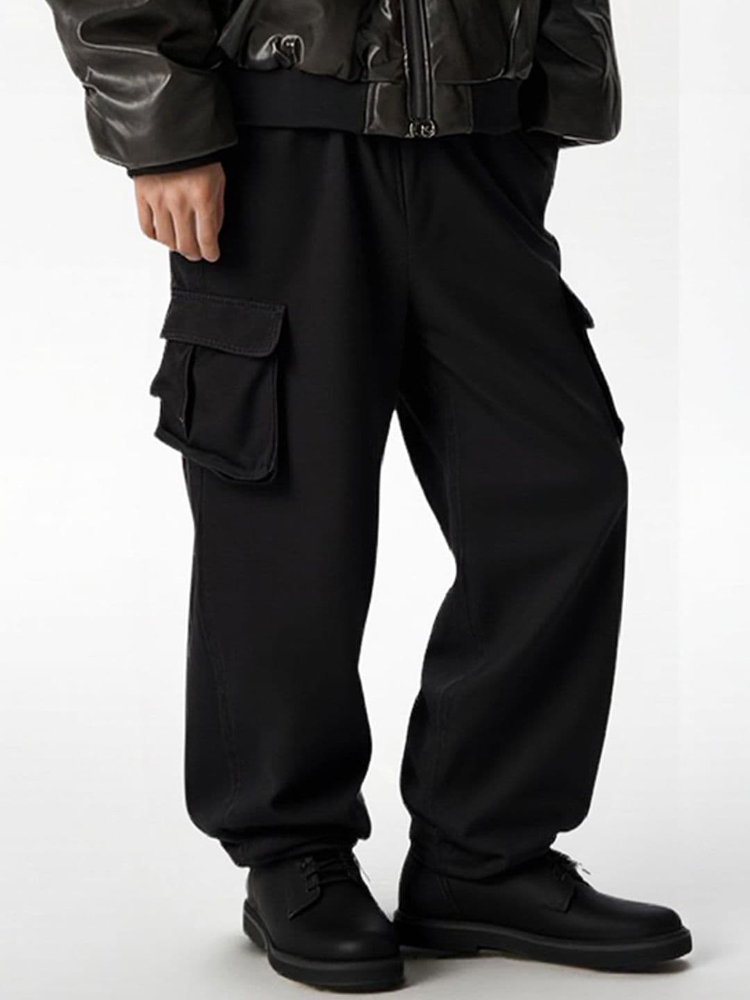 HERE&NOW Men Straight Fit Mid-Rise Low Fade Jeans - view 1
