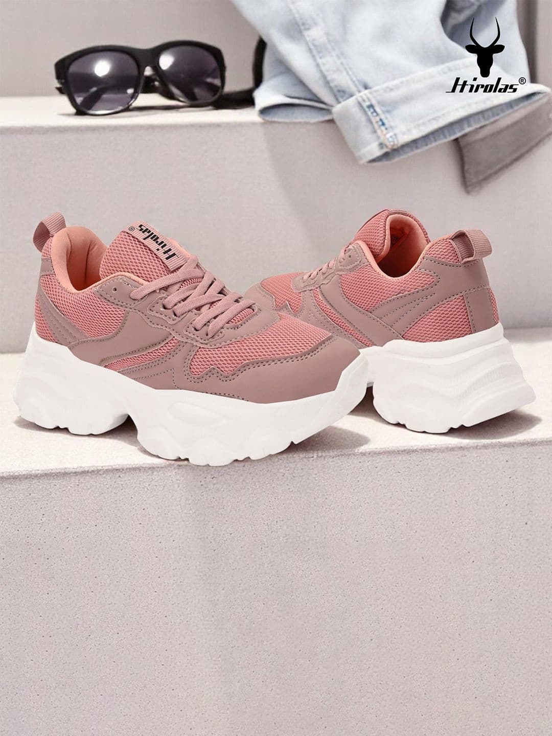 HIROLAS Women Mesh Marking Walking Shoes - view 1