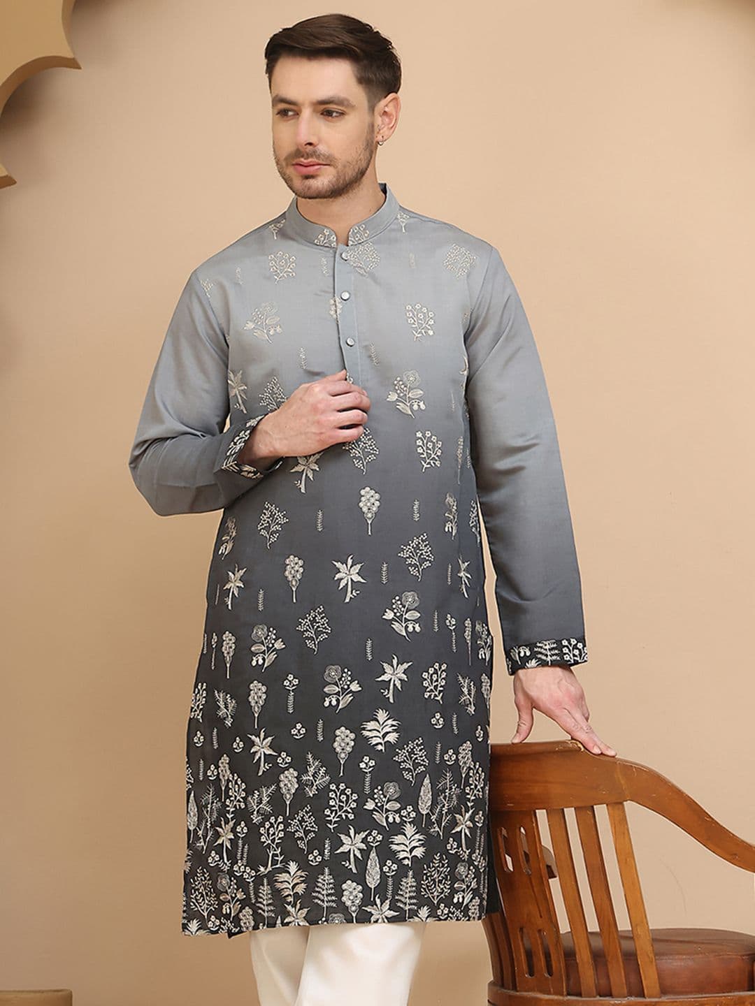 Jompers Men Floral Embroidered Thread Work Floral Kurta - view 1