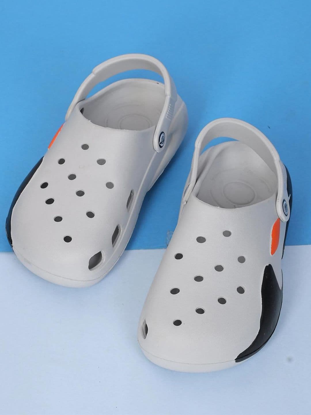 Style Height Men Self Design Clogs - view 1