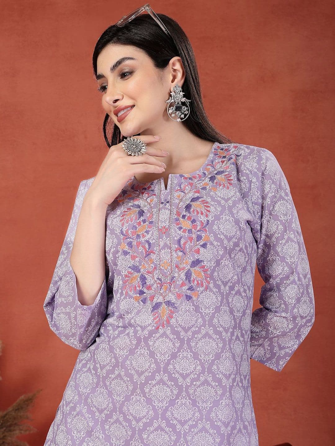 Sangria Floral Printed Thread Work Notch Neck Pure Cotton Straight Kurta - view 1