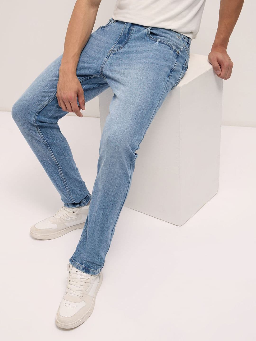 THE BEAR HOUSE Men Cotton Washed Slim Fit Jean Stretchable Jeans - view 1