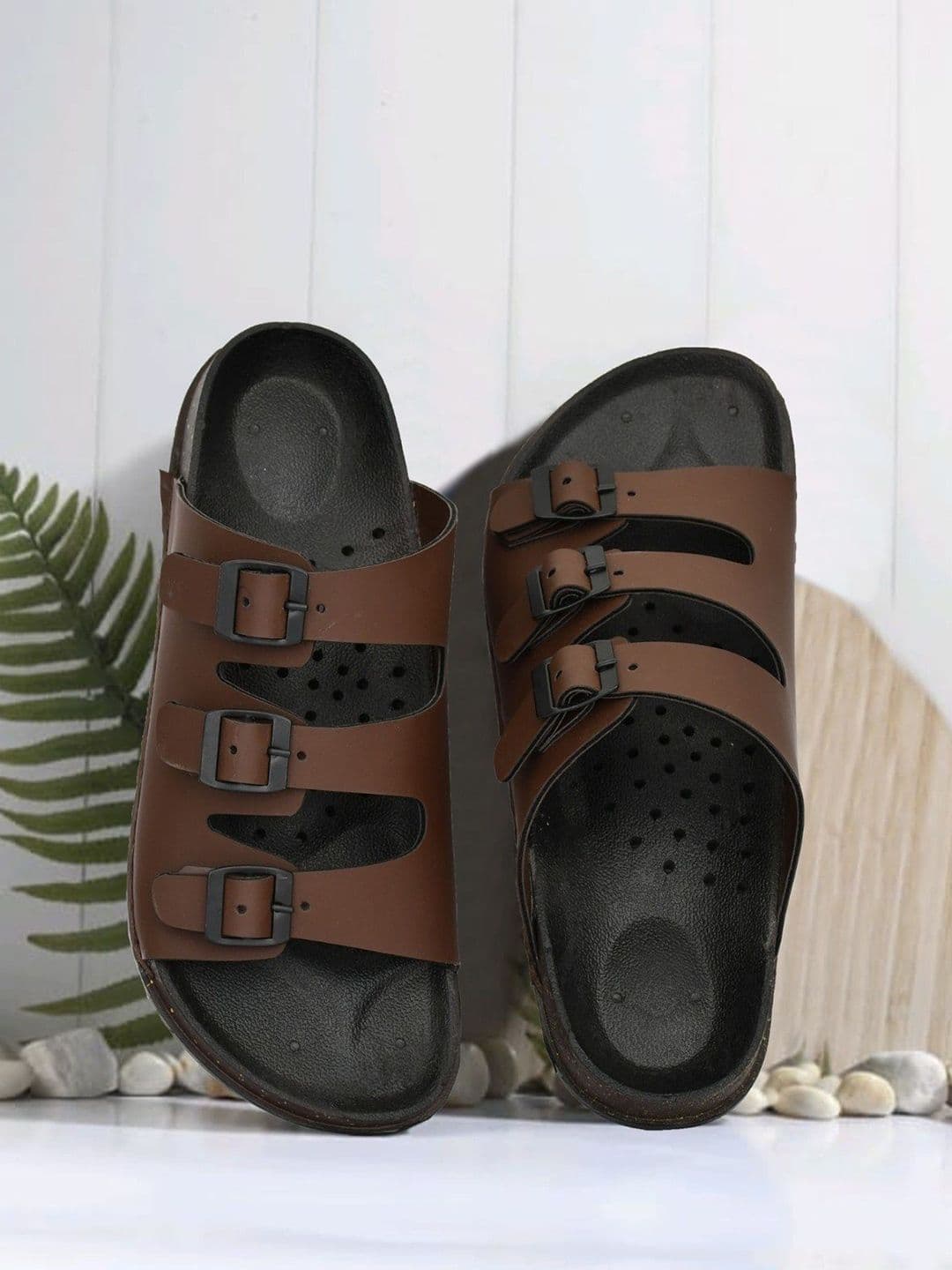 OZJI Men Comfort Sandals - view 1