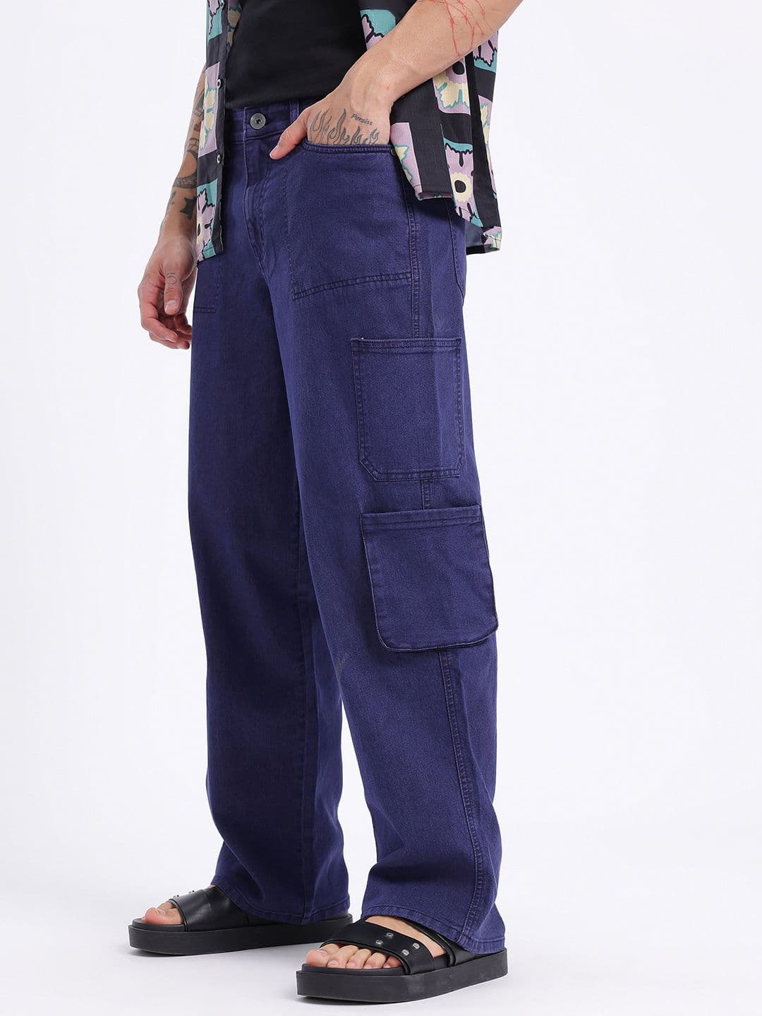 glitchez Men Cargo Mid-Rise Stretchable Baggy Fit Jeans - view 1