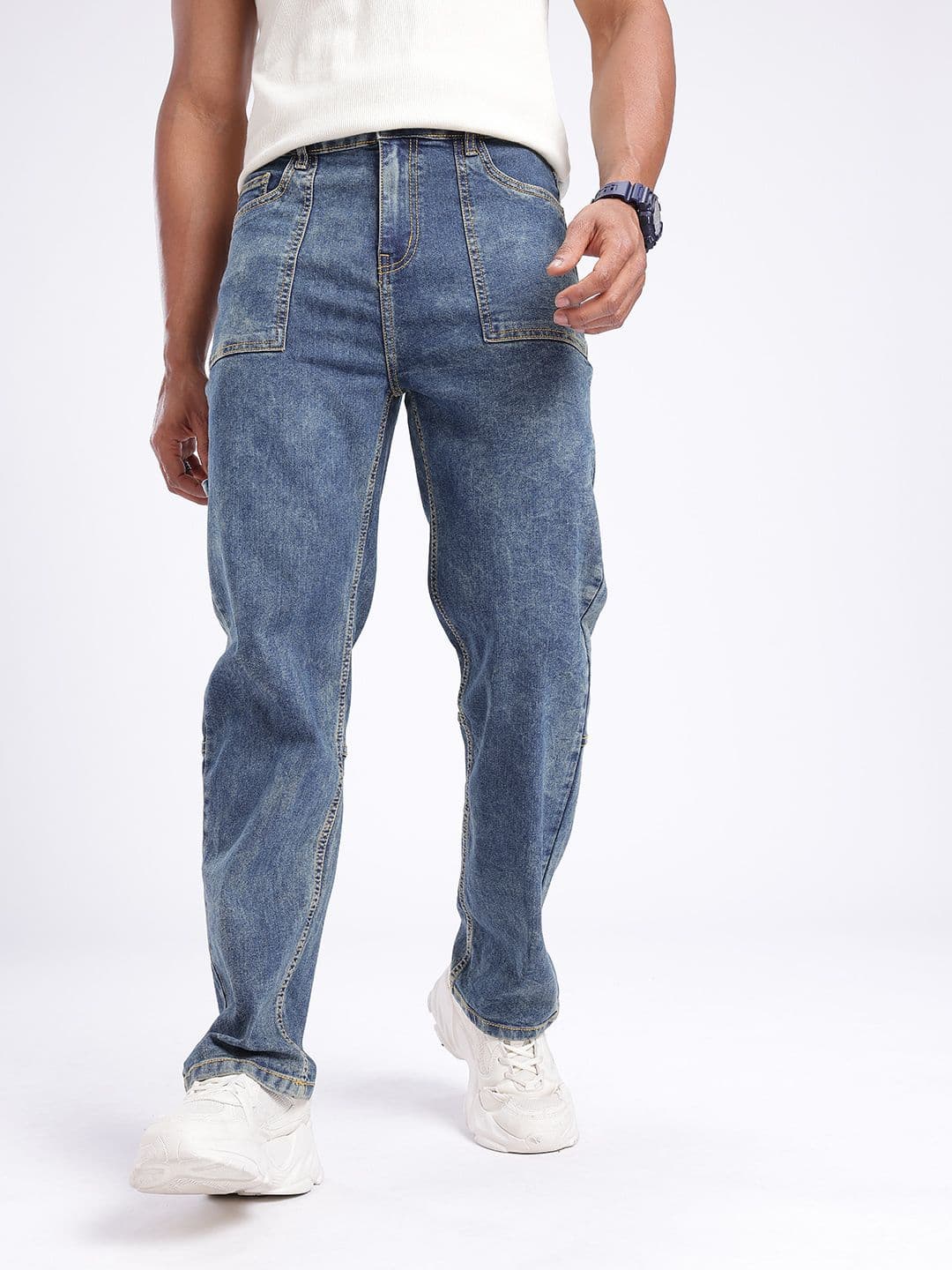 glitchez Men Panelled Relaxed Fit Light Fade Jeans - view 1