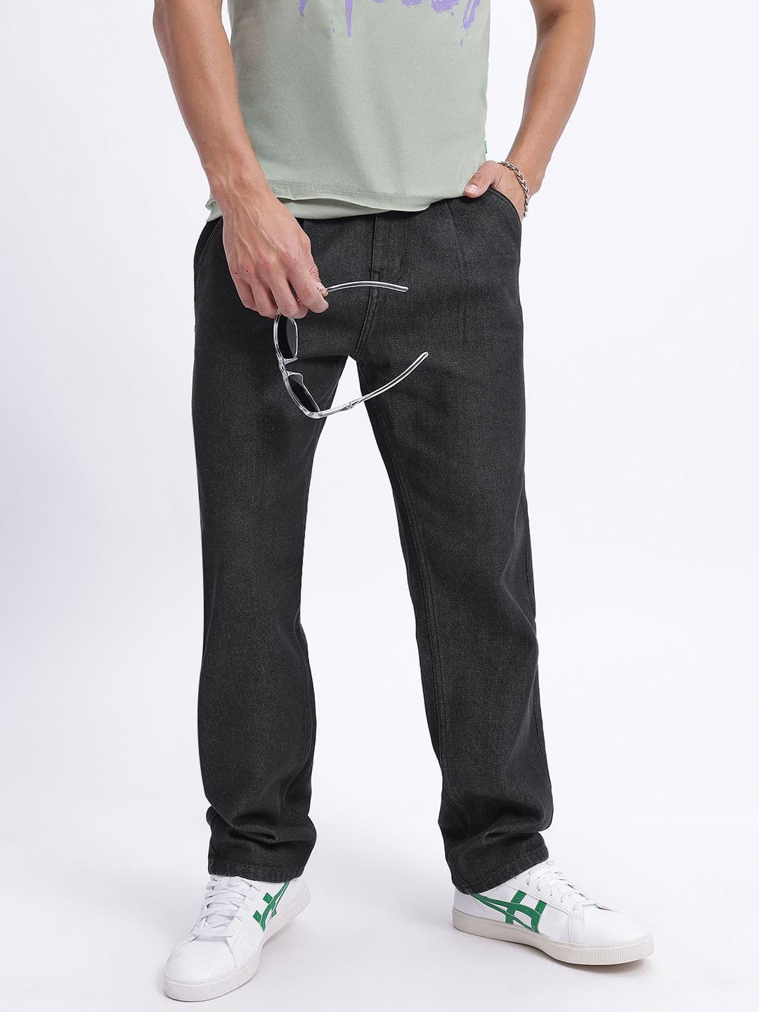 glitchez Men Pleated Loose Fit Jeans - view 1