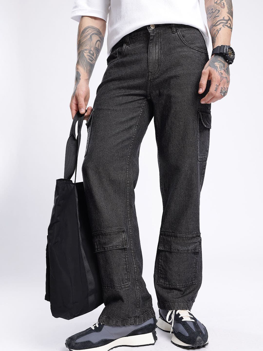 glitchez Men Relaxed Fit Cargo Style Jeans - view 1