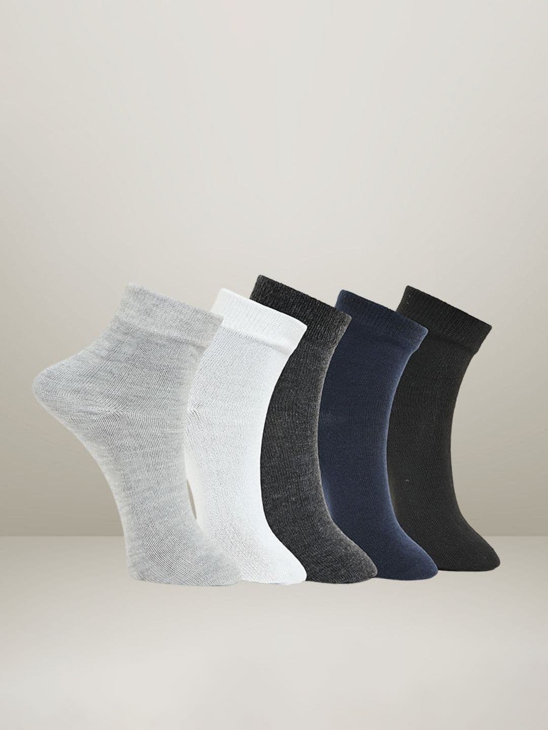 MJE Unisex Pack Of 5 Everyday Lightweight Ankle-Length Socks - view 1