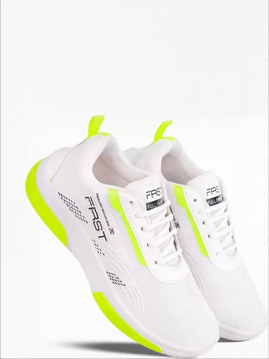 HOTSTYLE Men White Canvas Sports Shoes - view 1