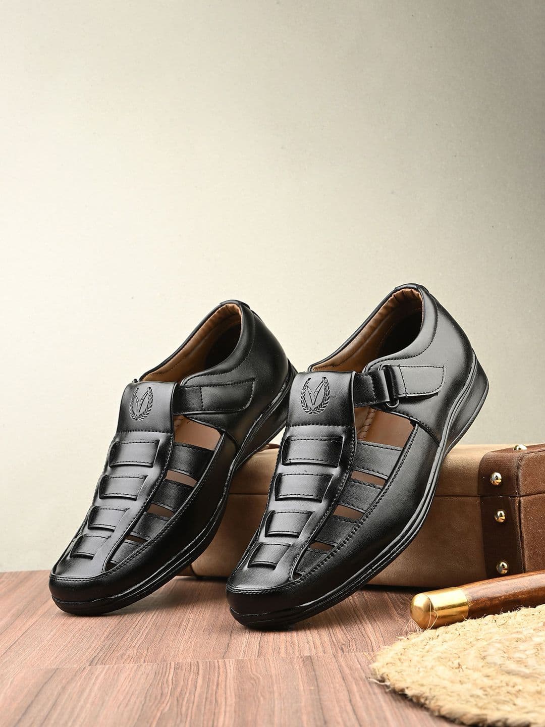 Vellinto Men Velcro Ethnic Comfort Sandals - view 1