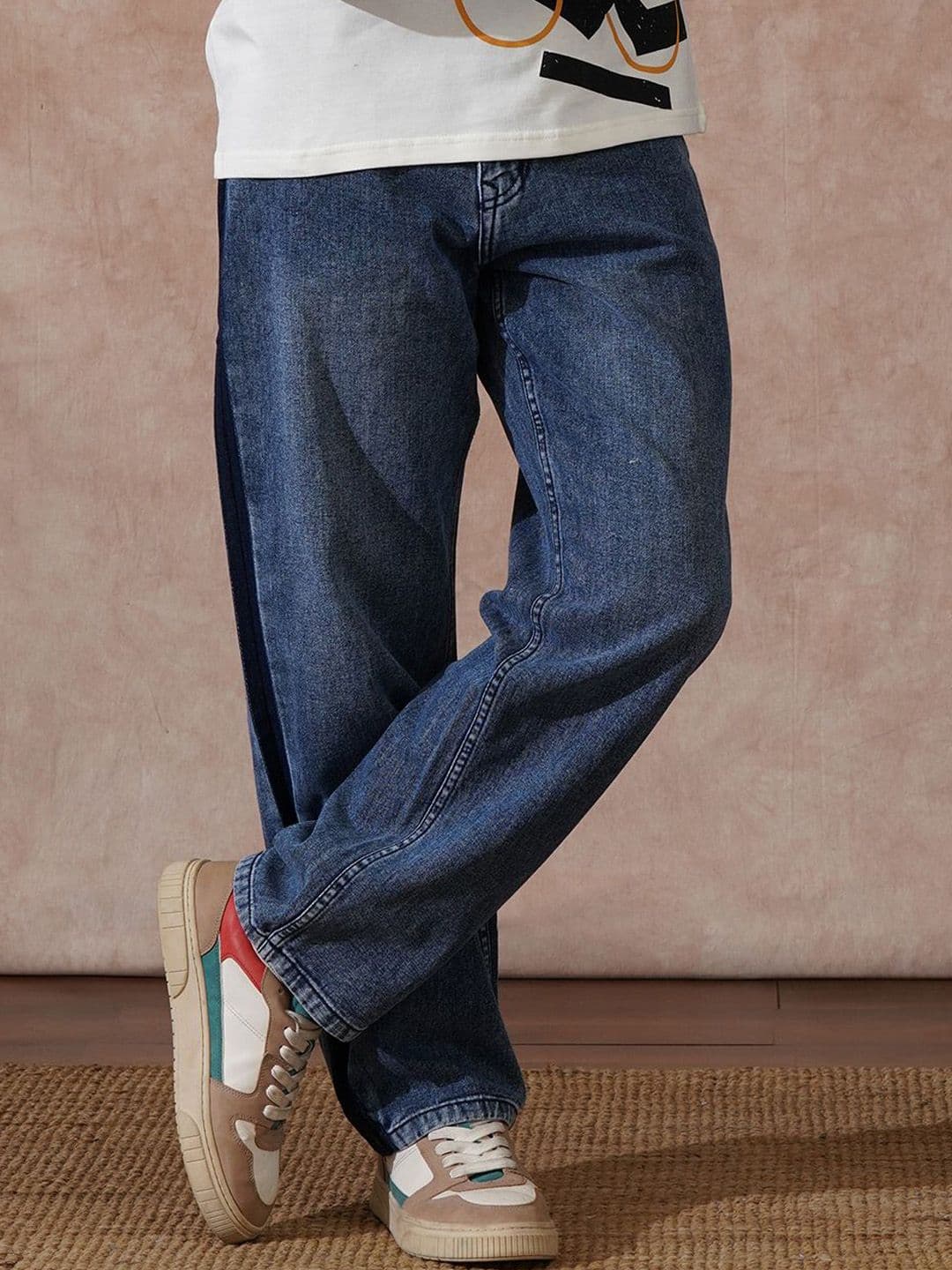 WROGN Men Comfort Regular Fit Mid-Rise Light Fade Jeans - view 1