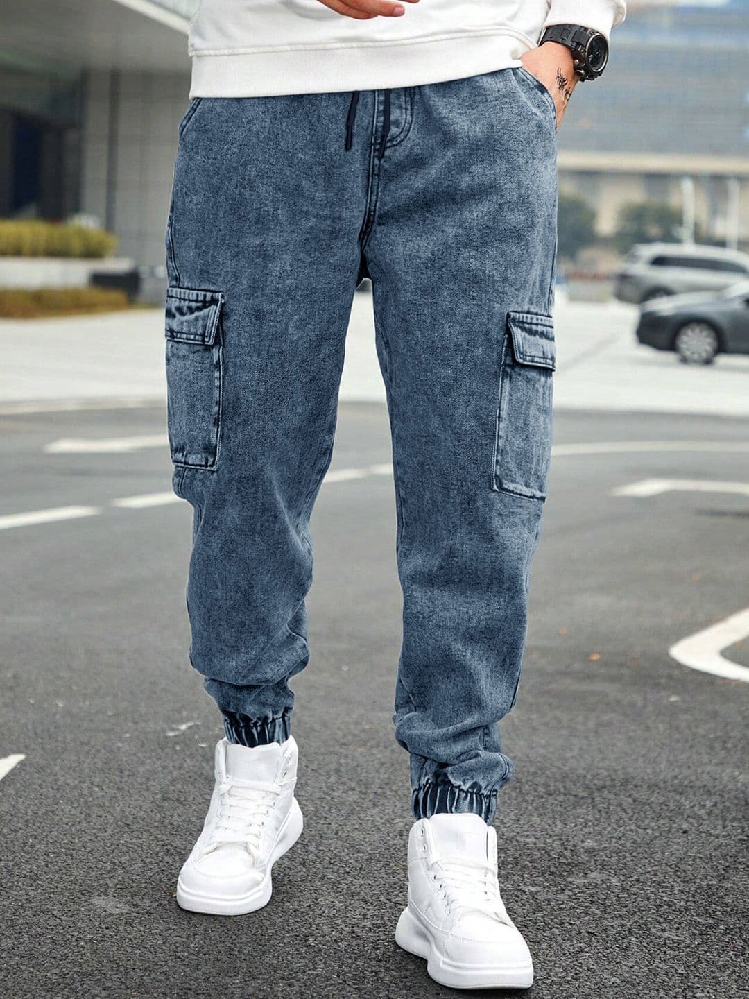 Eyebogler Men Jean Tapered Fit Mid-Rise Heavy Fade Cotton Jeans - view 1