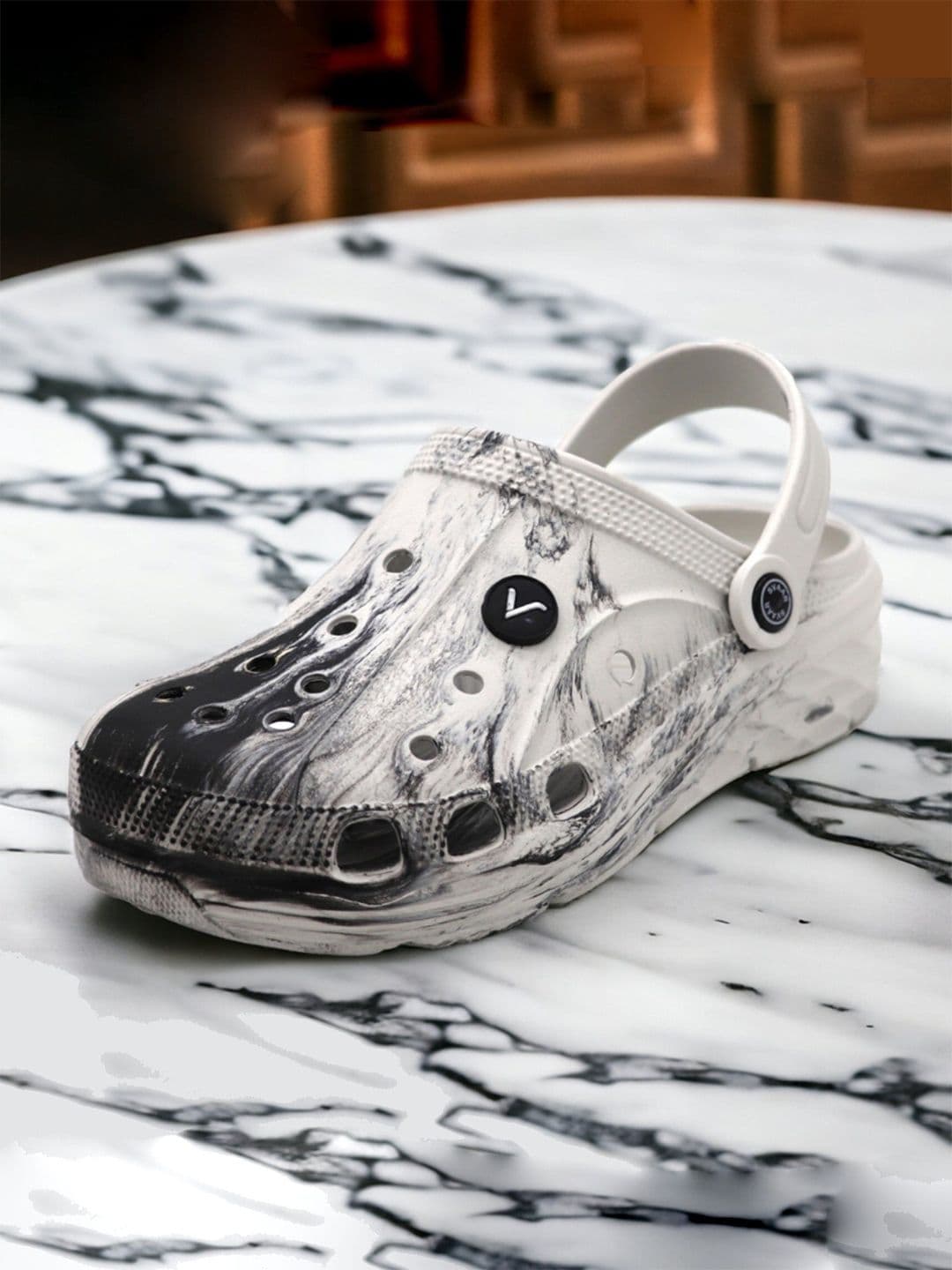 Svaar Men Printed Clogs Flip Flops - view 1