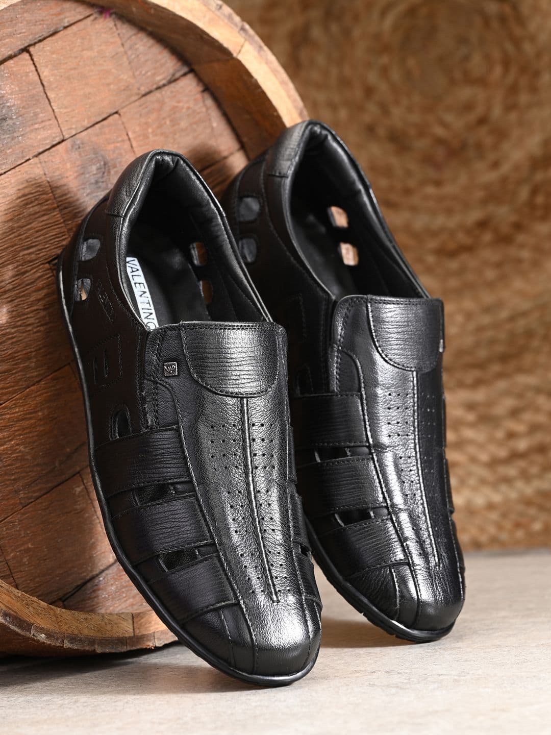 Valentino Men Leather Shoe-Style Sandals - view 1