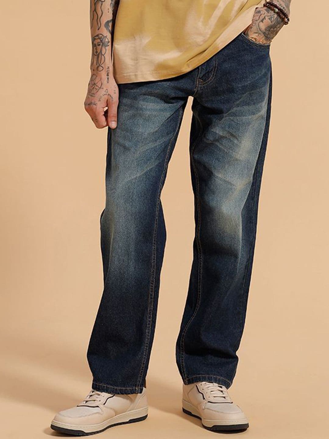 WROGN Men Comfort Baggy Fit Mid-Rise Heavy Fade Jeans - view 1