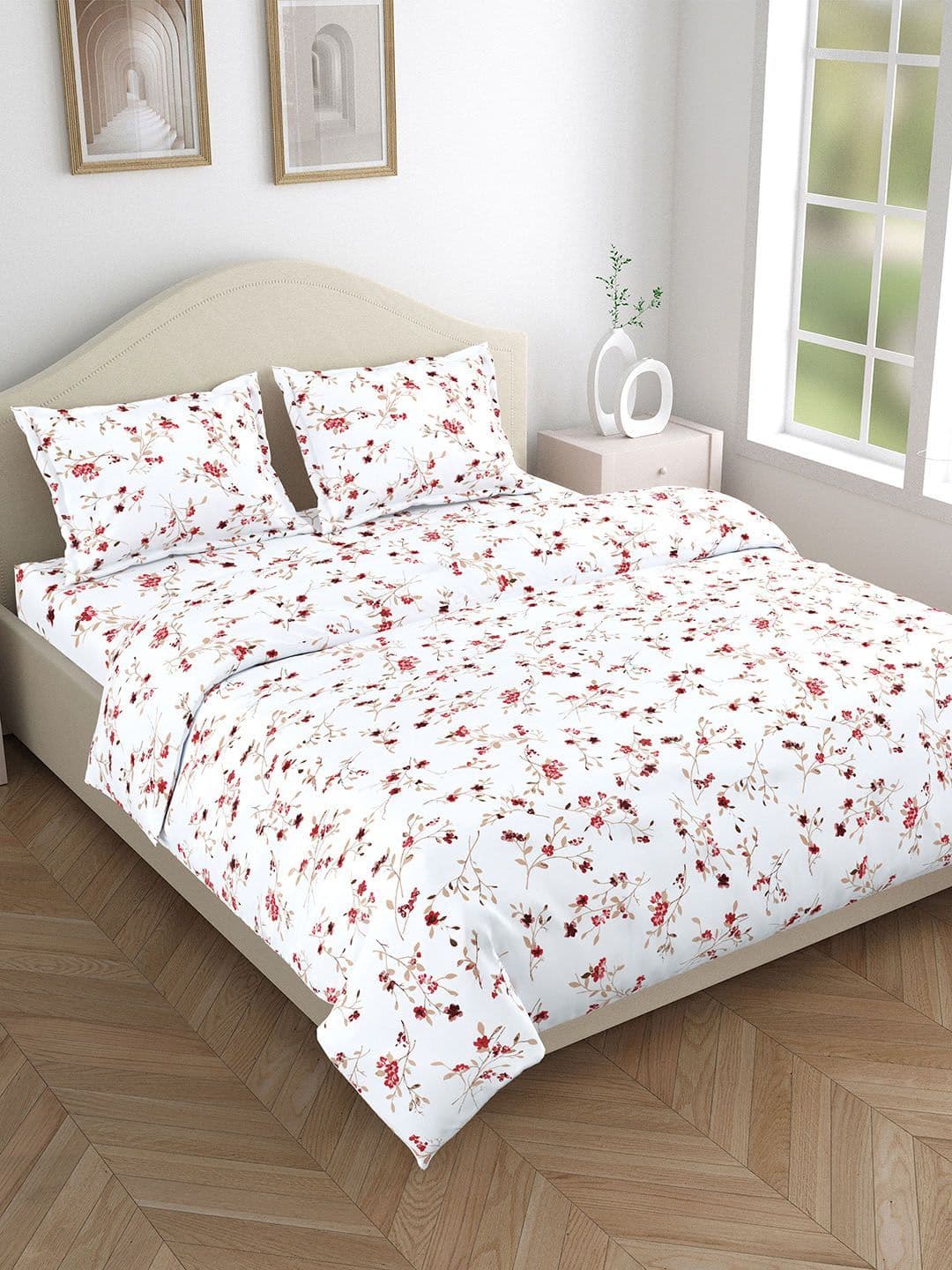 haus & kinder 144 TC Floral Printed Queen Bedsheet with 2 Pillow Covers - view 1
