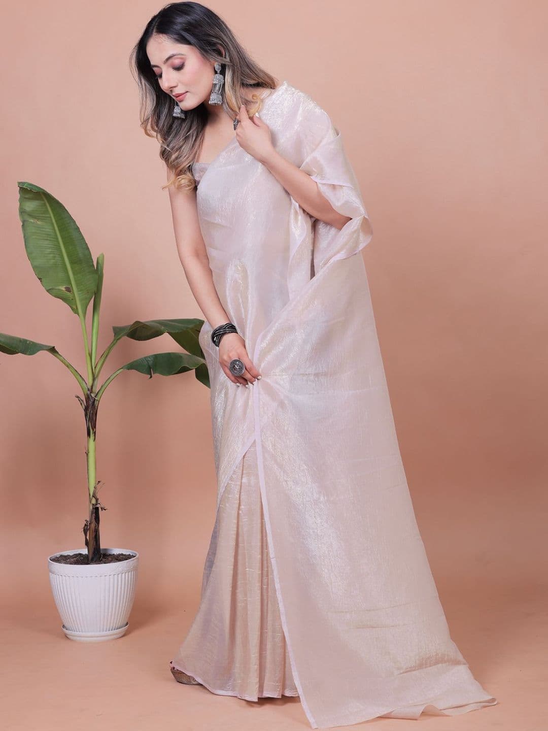 Anneca Women Solid Shimmer Tissue Saree - view 1