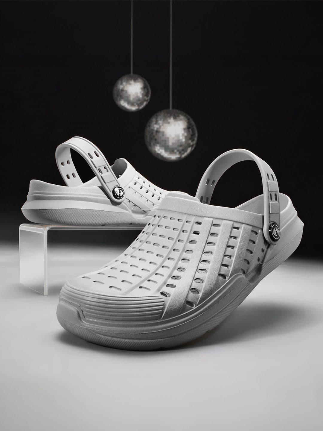 Hoppa Discovery Ice Grey Clogs Men - view 1