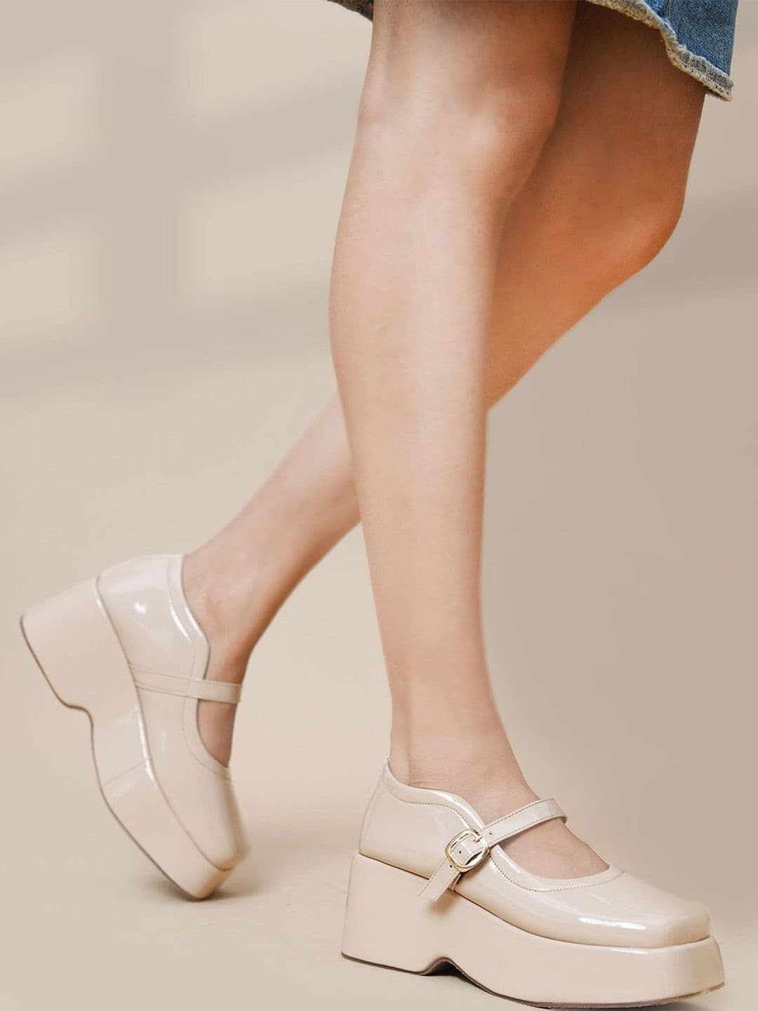 JM Looks Platform Buckles - view 1