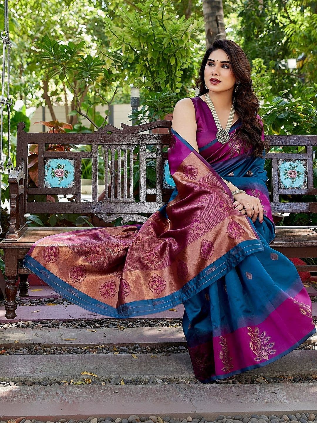 JANOI Woven Design Zari Silk Cotton Banarasi Saree - view 1