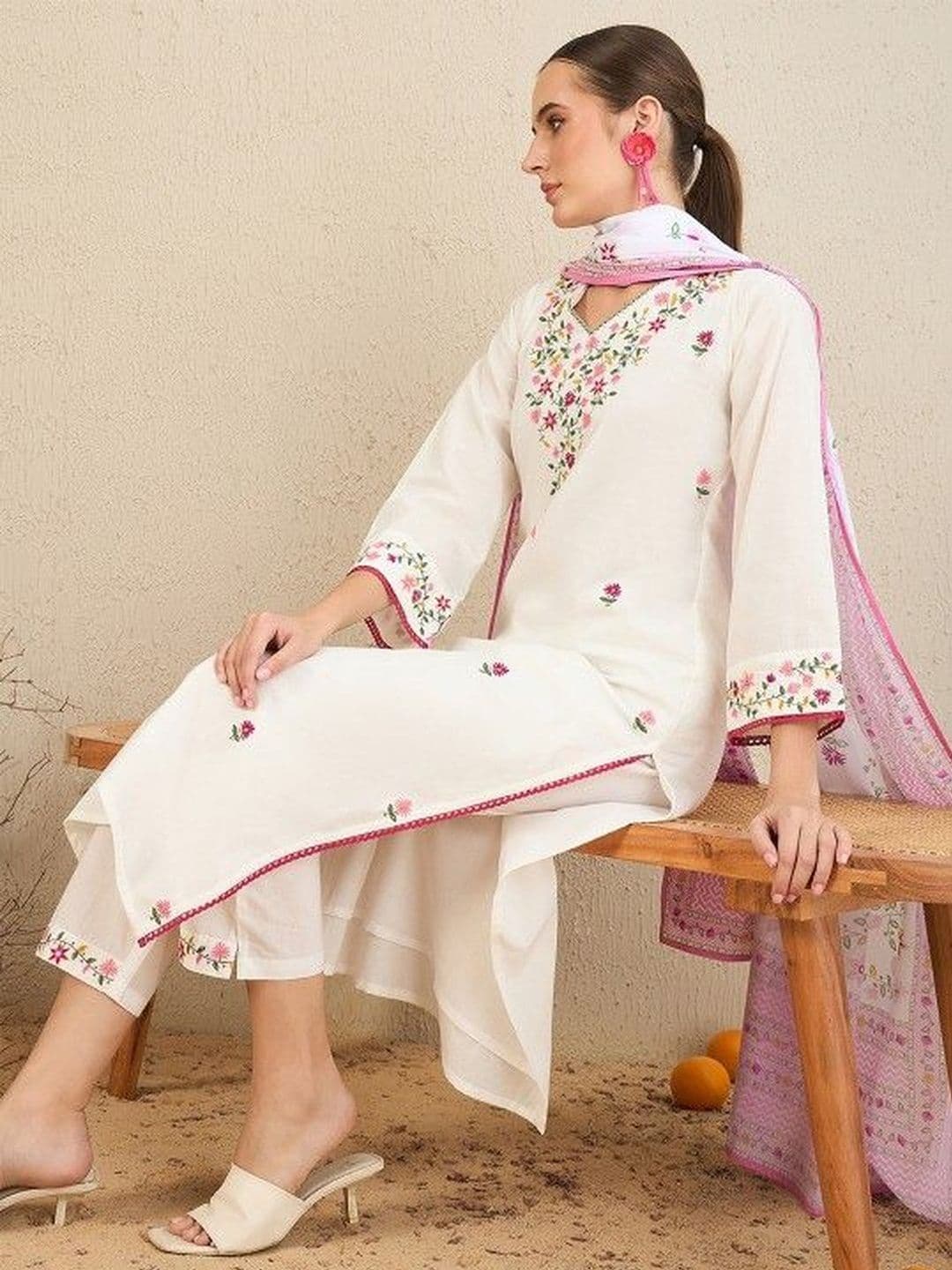 IkDaiya Women Floral Embroidered Regular Thread Work Pure Cotton Kurta with Trousers & With Dupatta - view 1