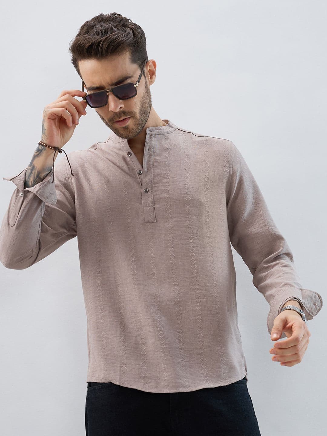 VASTRADO Dobby Striped Band Collar Roll-Up Sleeves Straight Kurta - view 1