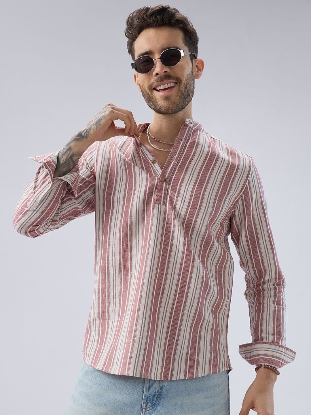 VASTRADO Men Striped Thread Work Kurta - view 1