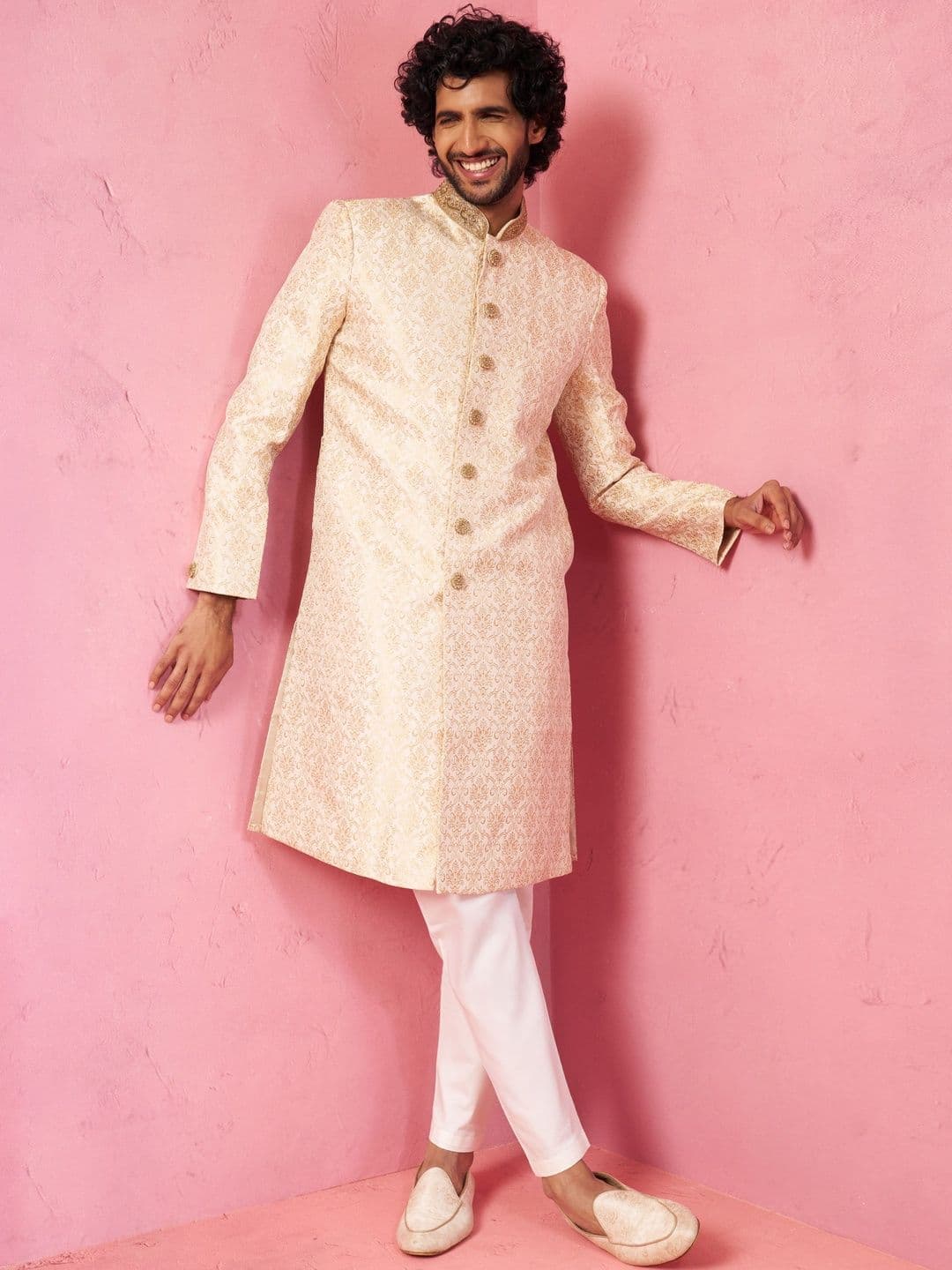 VASTRAMAY Men Self-Design Sherwani Set - view 1