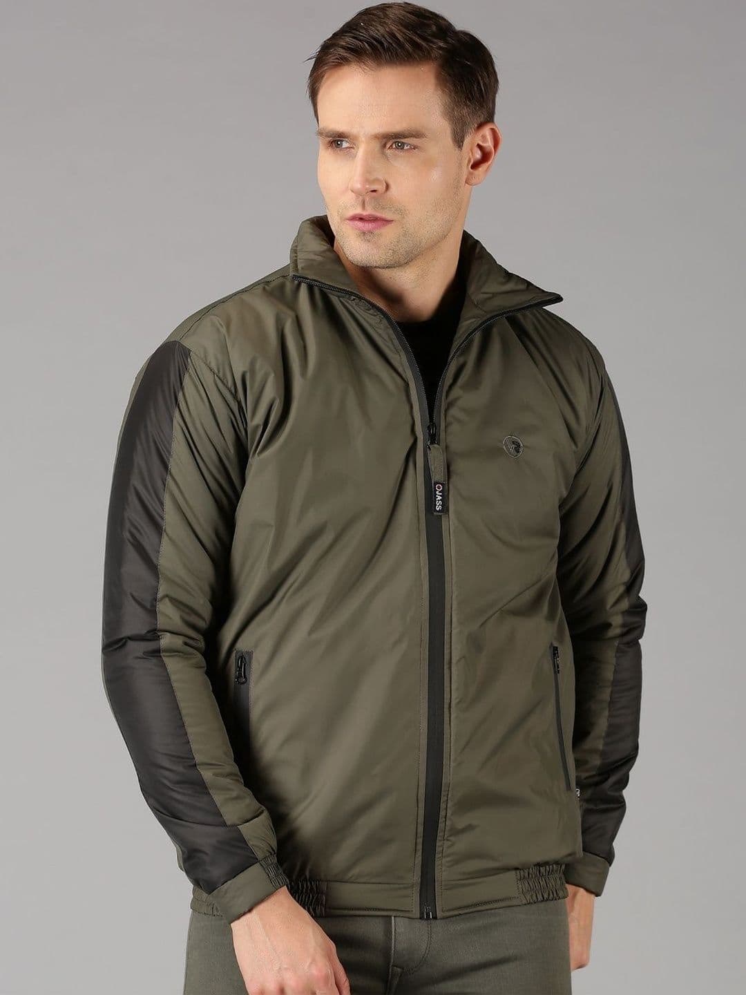 VROJASS Men Colourblocked Lightweight Sporty Jacket