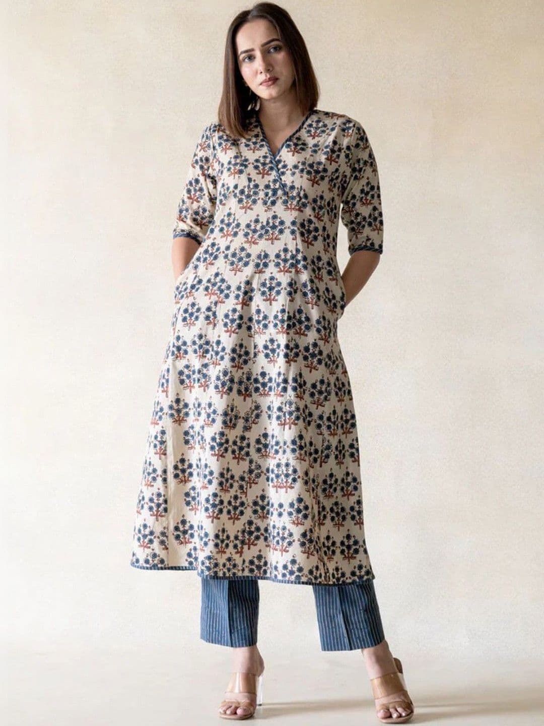 KAUTHAMEE Women Ethnic Motifs Printed Regular Kurta with Trousers - view 1