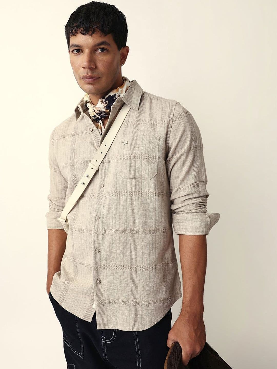 THE BEAR HOUSE Men Slim Fit Checked Casual Shirt - view 1