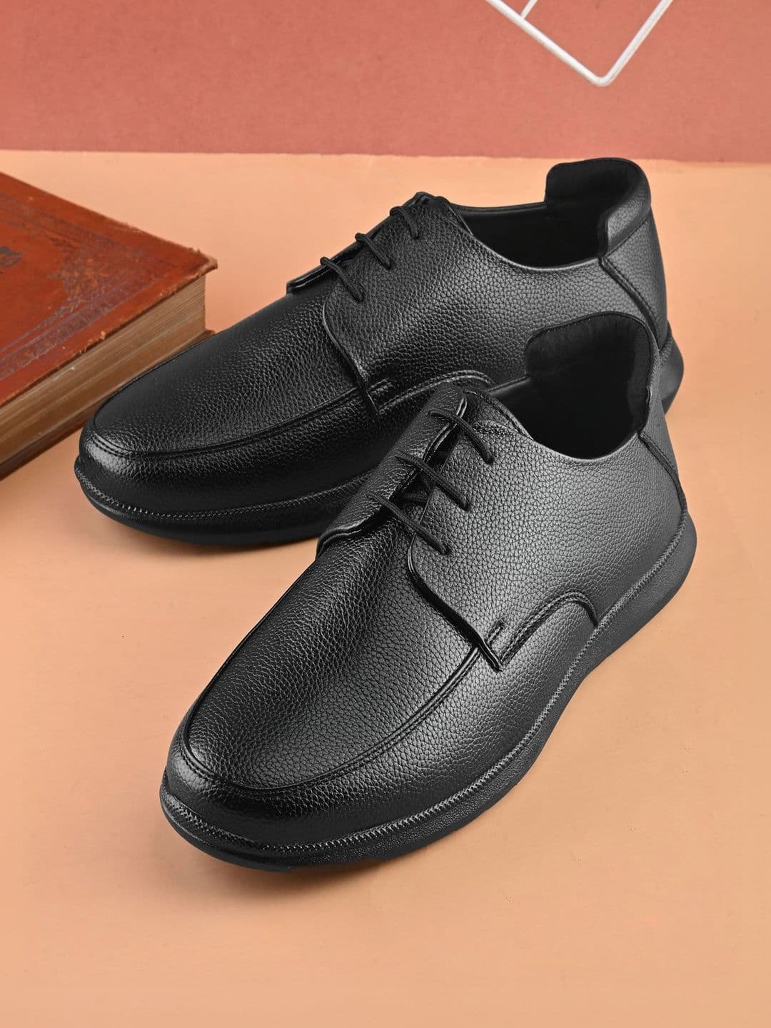 INVICTUS Men Round Toe Formal Derbys - view 1