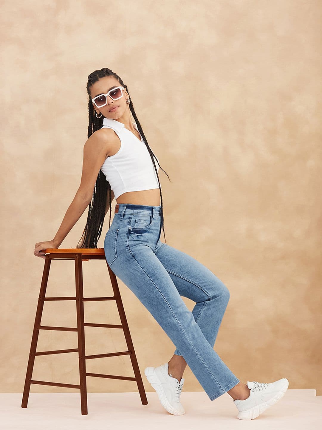 The Roadster Lifestyle Co. Women Wide-Leg Fit High Rise Clean Look Stretchable Denim Jeans - view 1
