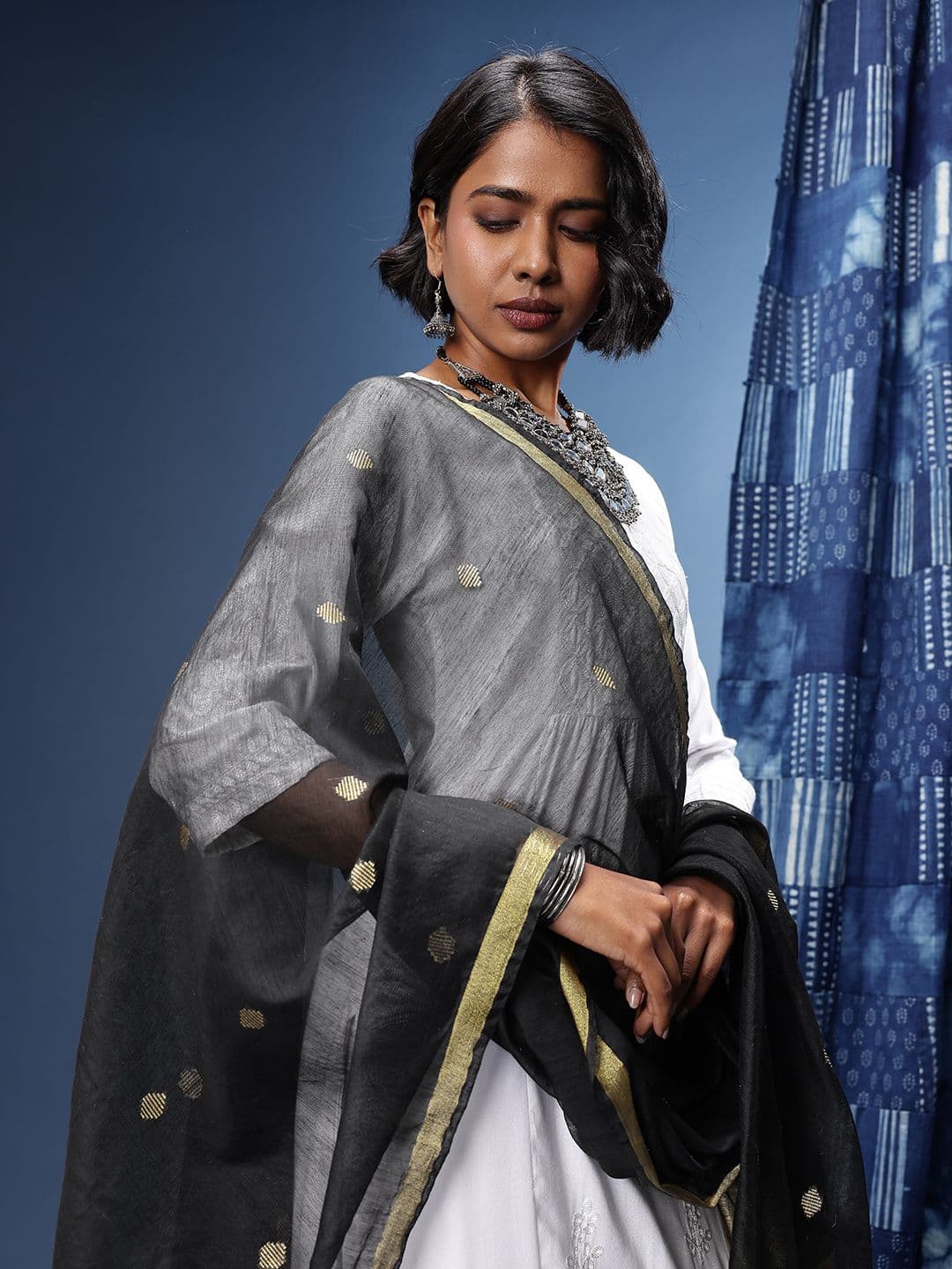 Taavi Woven Design Woven Legacy Dupatta - view 1