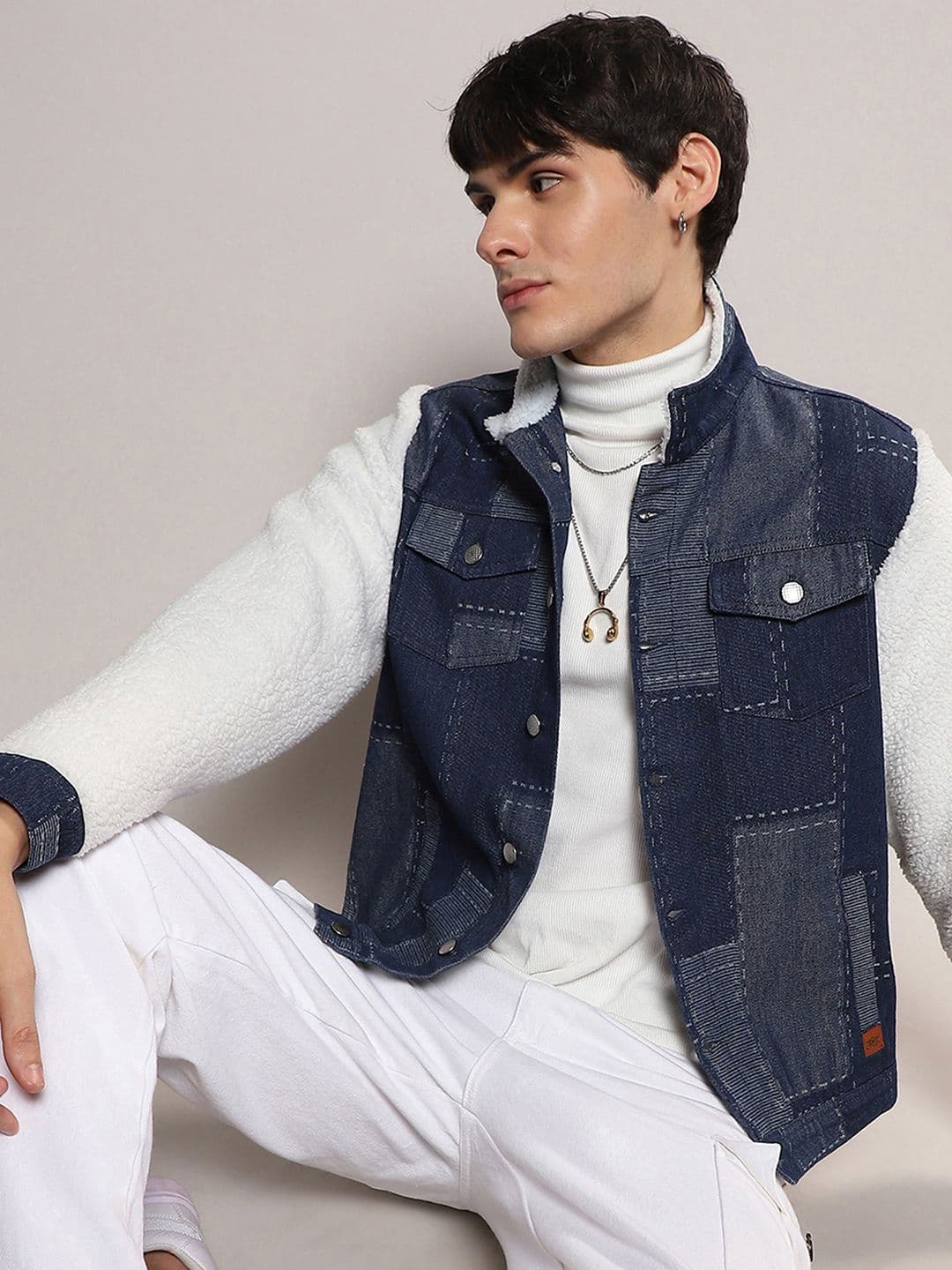 CAHOOT Men Colourblocked Denim Jacket with Patchwork - view 1