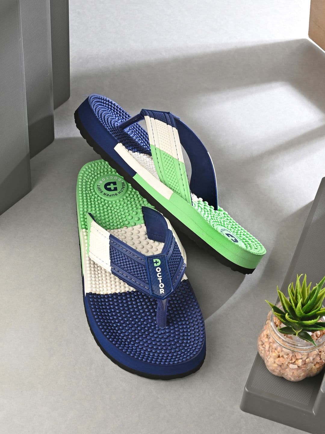 DOCTOR HEALTH SUPER SOFT Men Thong Flip-Flops - view 1