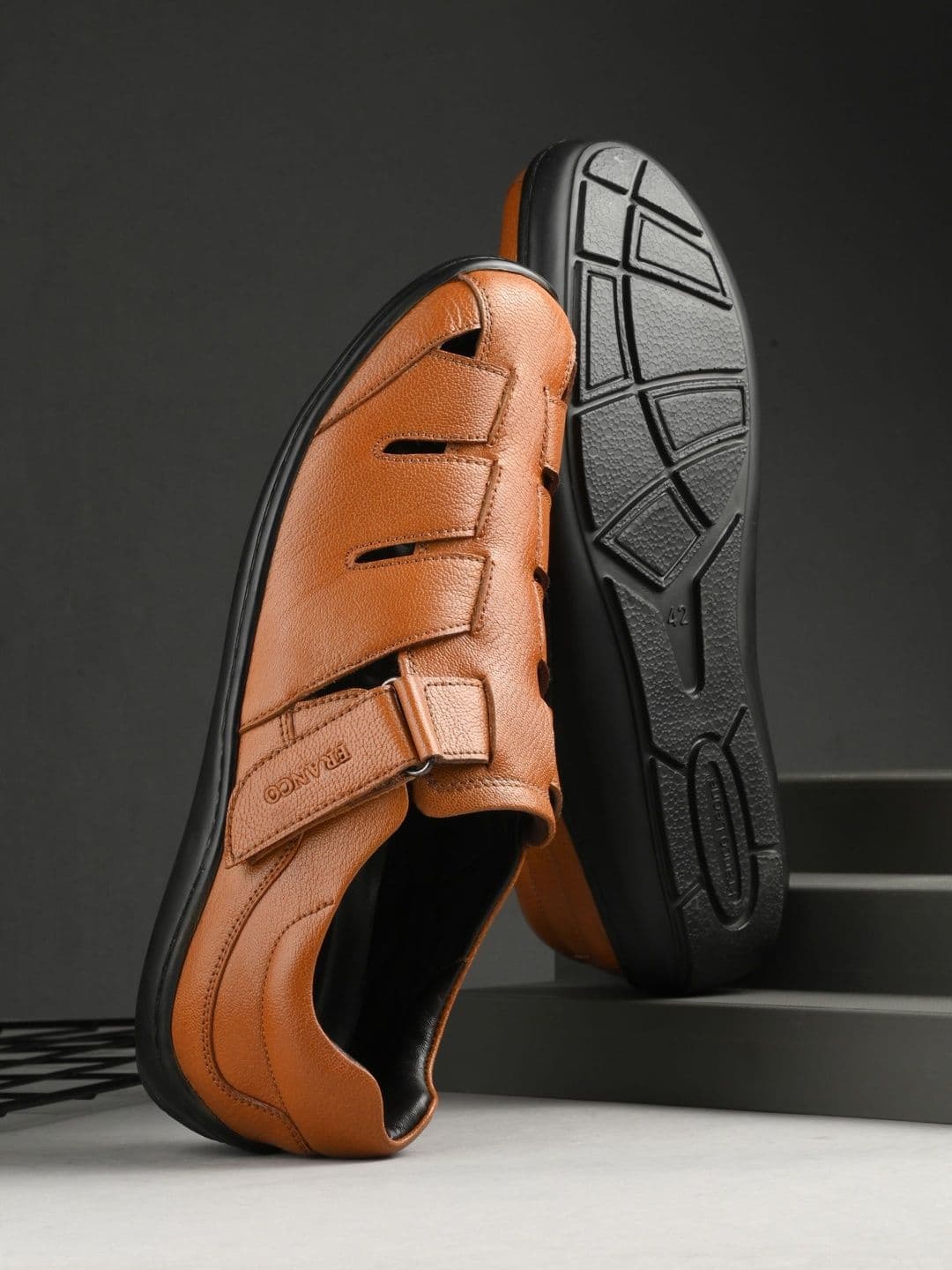 Franco Leone Men Leather Shoe-Style Sandals - view 1