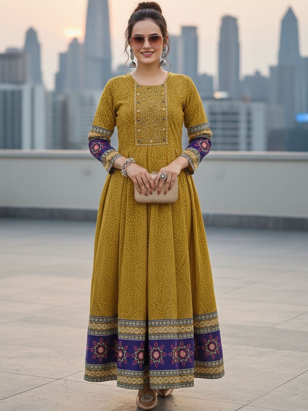 ARADHNA Women Paisley Printed Thread Work Anarkali Kurta - view 1