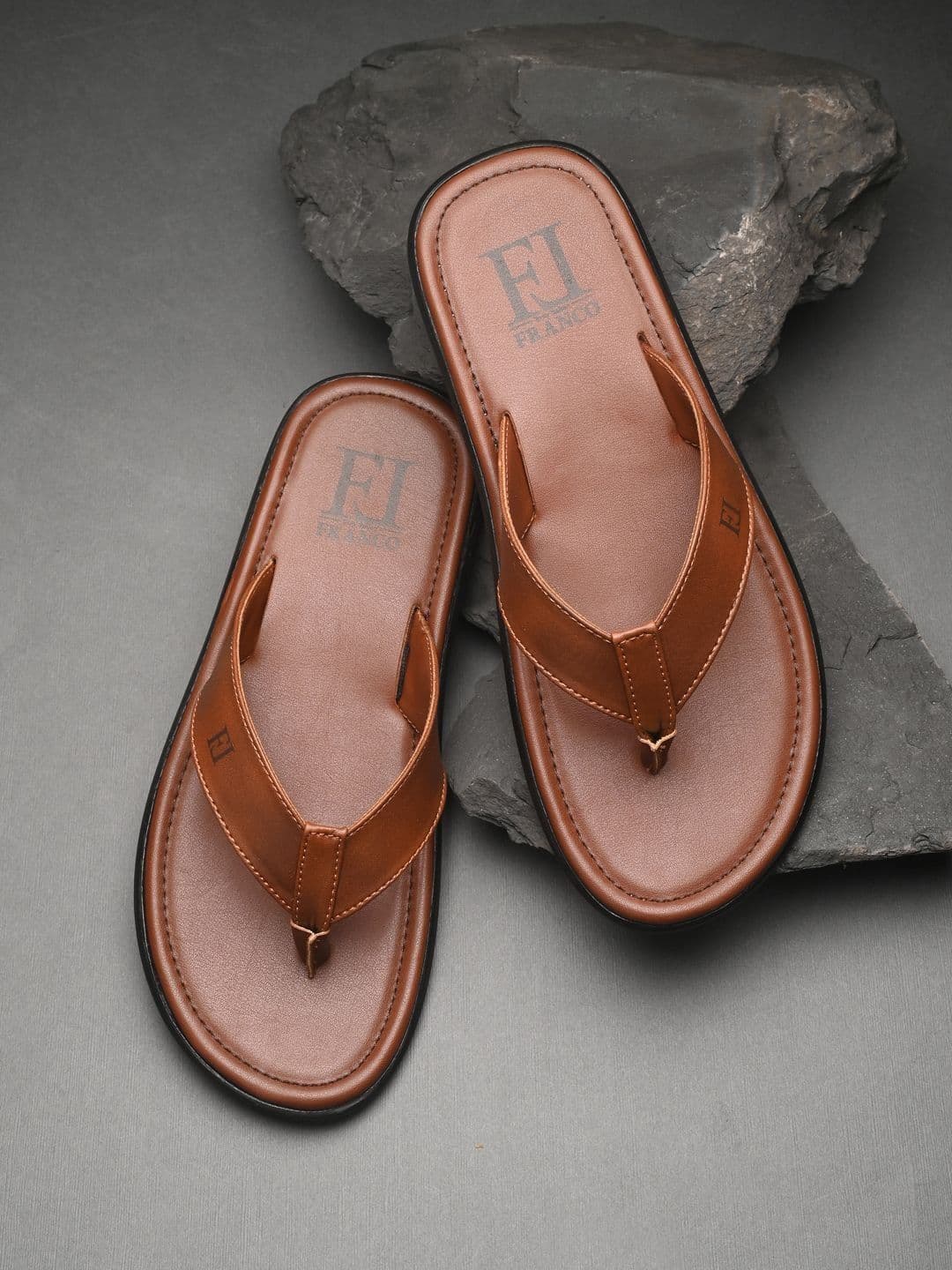 Franco Leone Men Thong Flip-Flops - view 1
