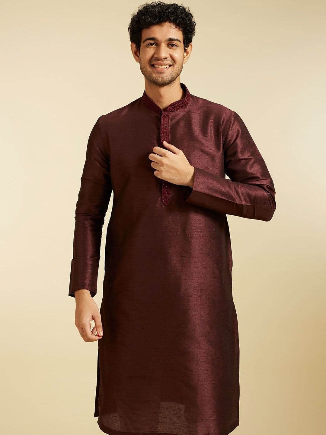 Diwas by Manyavar Thread Work Mandarin Collar Straight Kurta - view 1